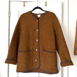 Vintage L.L. Bean 100% Wool Shirt Jacket / Sweater Blazer in Rich Camel Brown